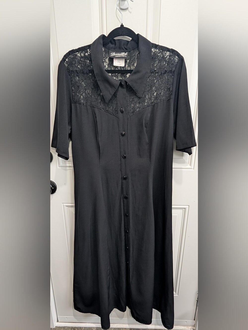 Vintage 90s Dramatix Black Gothic Lace Maxi Dress - Full Length - Made in Canada